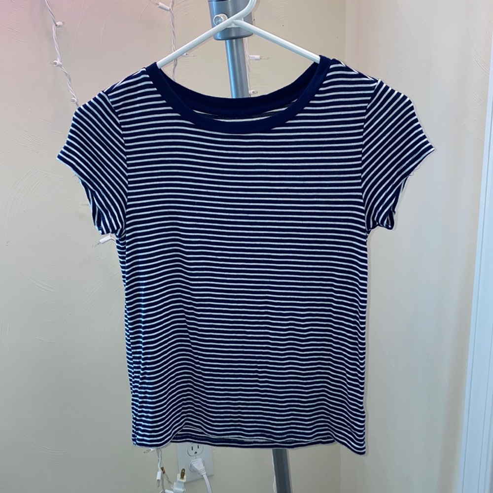 American Eagle T-shirt